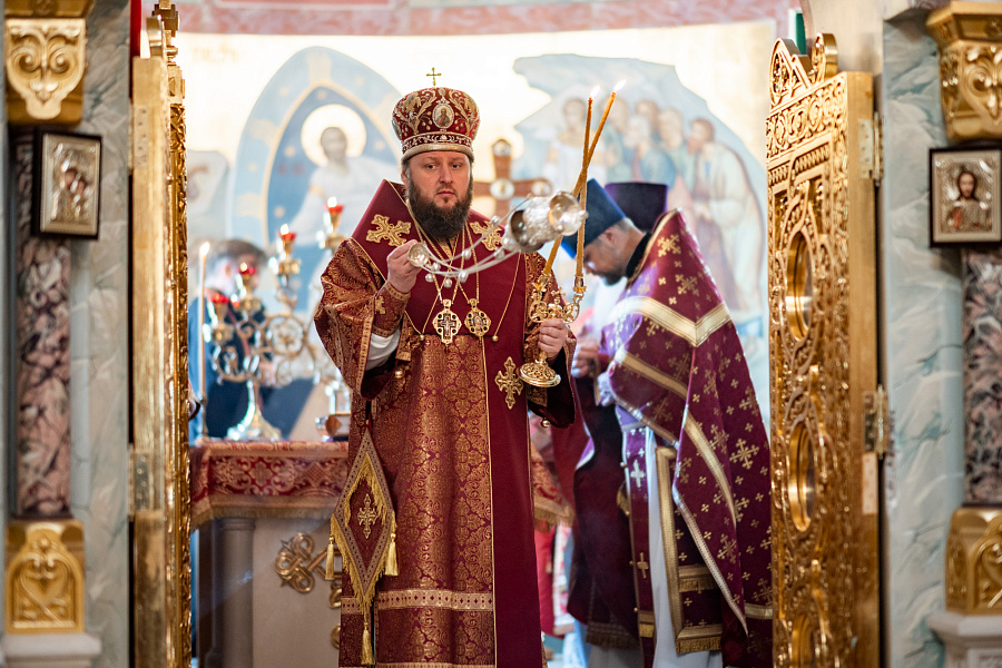 Архиерейское богослужение в Никитском храме села Никитского г.о. Домодедово